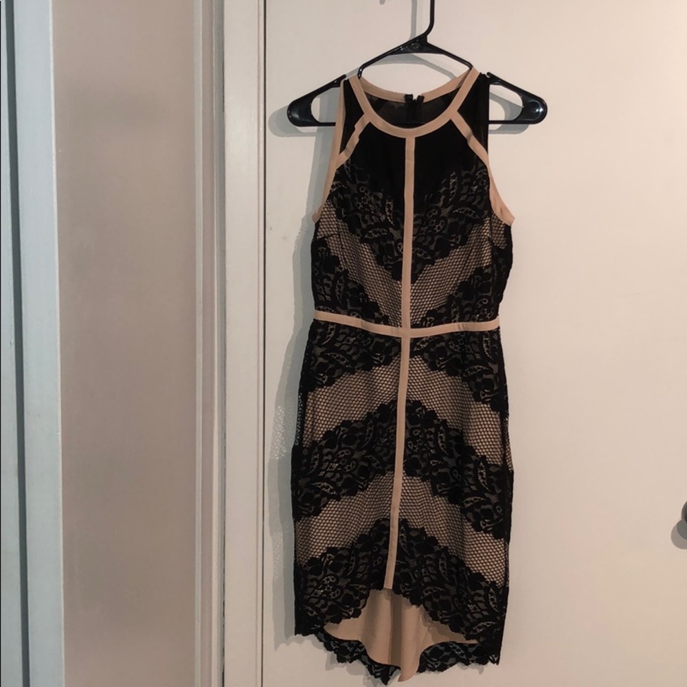 Adelyn Rae Lace Sheath Dress- new